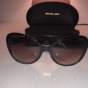 Michael kors large tortoise shell sunglasses